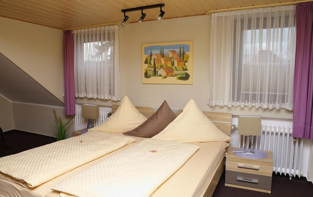 Hotel Rosenflora Nideggen Dış mekan fotoğraf