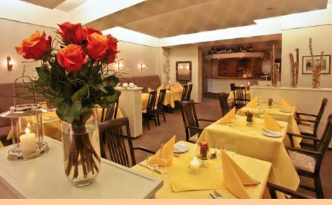 Hotel Rosenflora Nideggen Dış mekan fotoğraf